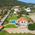 Greenheart - Mediterranean Elegance In Nature Villa *