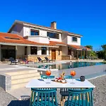 Greenheart - Mediterranean Elegance In Nature Vilă