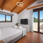Villa Greenheart - Mediterranean Elegance In Nature Ialysos (Rhodes)