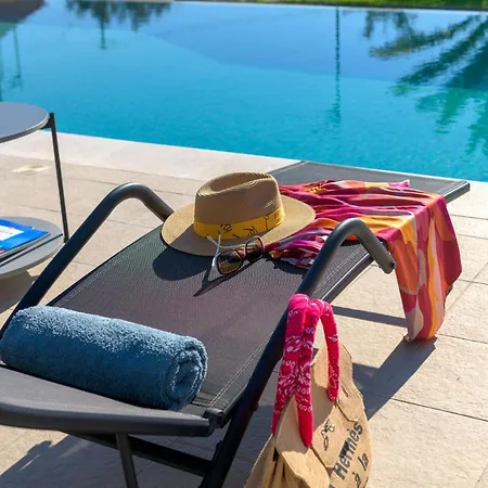 Villa Greenheart - Mediterranean Elegance In Nature *