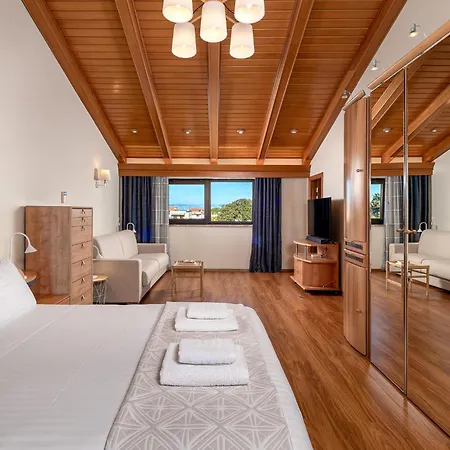 Greenheart - Mediterranean Elegance In Nature * Jalisos