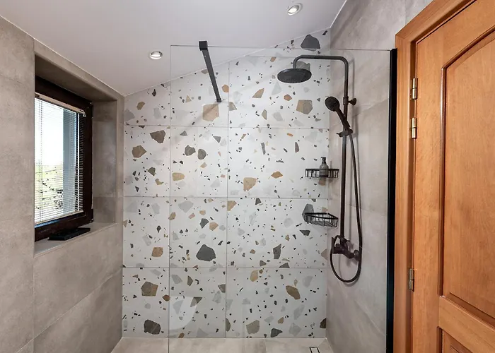 Greenheart - Mediterranean Elegance In Nature