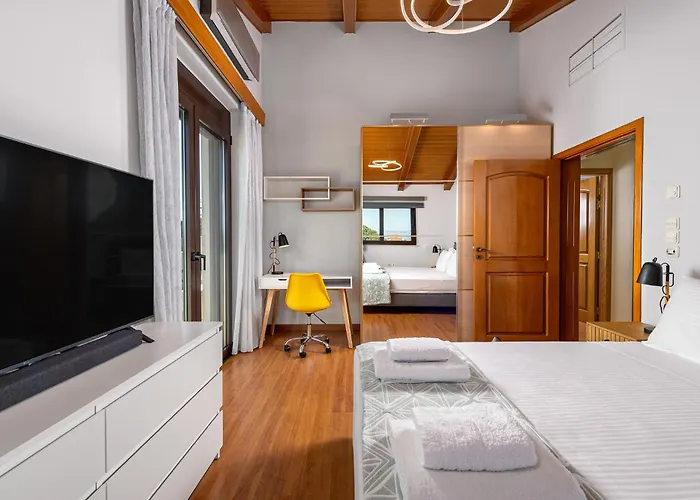 Willa Greenheart - Mediterranean Elegance In Nature *