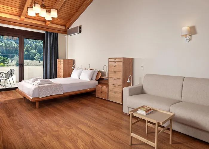 Villa Greenheart - Mediterranean Elegance In Nature Ialysos (Rhodes)